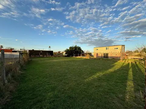 Terreno en Venta 20  mts Frente