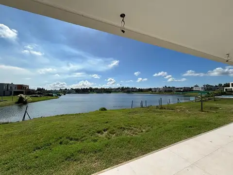 Casa en Venta en Santa Ana, USD 553.000