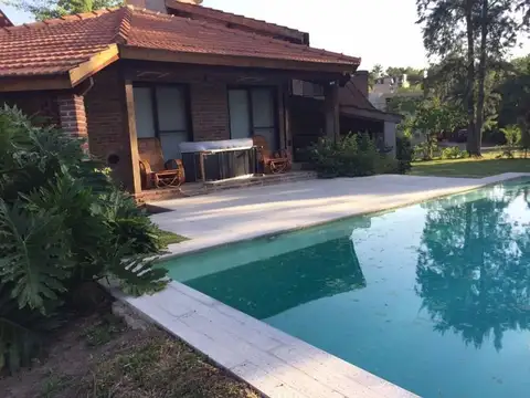 Casa en Venta en Nautico Escobar, USD 240.000