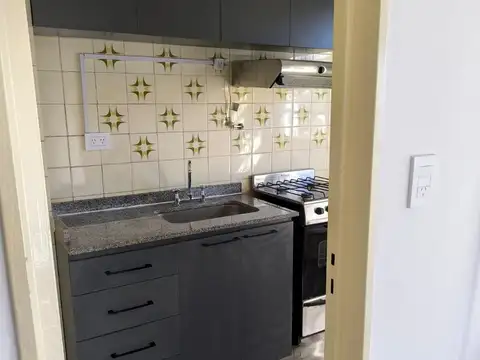 Alquilo Departamento muy cómodo a pasos de Av. Maipú