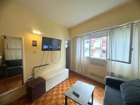 Agüero 2200