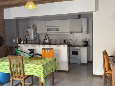 Venta de Departamento en Godoy Cruz. Complejo cerrado.