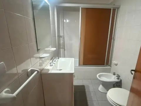 Depto Tipo Casa en Alquiler de 1 dormitorio