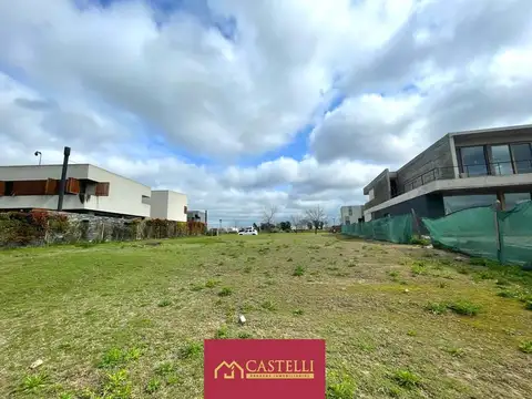 Terreno en Venta en El Canton, USD 120.000