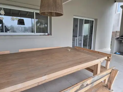 Casa en Venta al Noreste