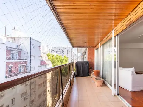 Departamento 5 ambientes con 3 baños
