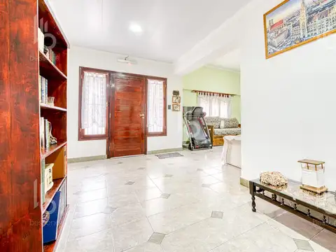 Depto Tipo Casa en Venta de 4 ambientes