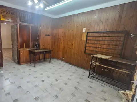 Local en Alquiler 50 años