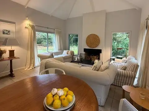 Casa en Venta al Este