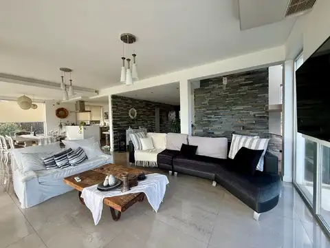 Casa en Alquiler 8 años