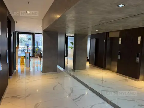 Oficina en Venta con cocheras en Olivos