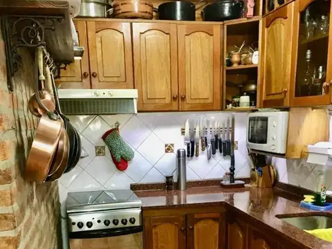 Casa 3 ambientes con 2 baños