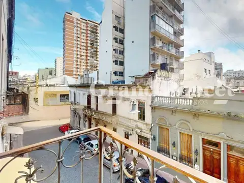 Depto Tipo Casa en Venta en San Telmo, USD 180.000