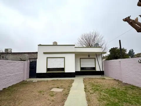 Casa en Venta con 1 cochera