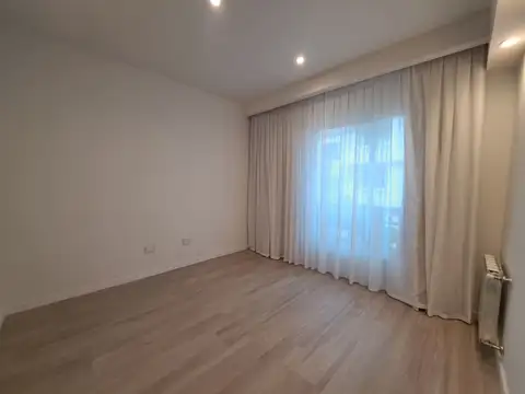 Departamento 7 ambientes con 3 baños