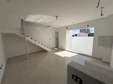 Duplex en Venta Wilde