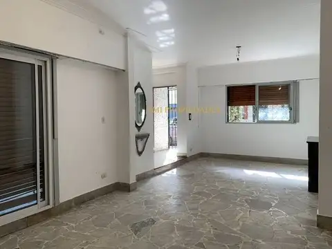 Venta de Casa 4 ambientes
