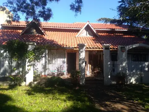 CASA 4 AMBIENTES PARQUE LURO MAR DEL PLATA