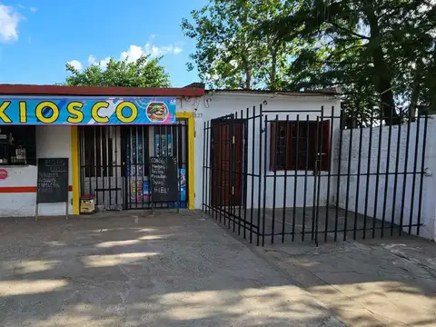 Se vende CASA + LOCAL + GRAN TERRENO - RICHIERI