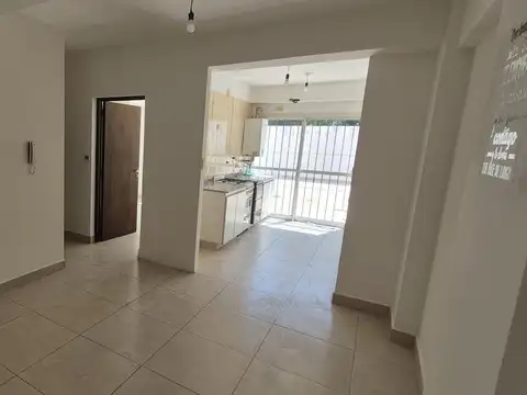 Departamento 1 Dormitorio en PB con patio