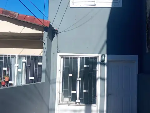 DUPLEX 3 AMBIENTES C/COCHERA