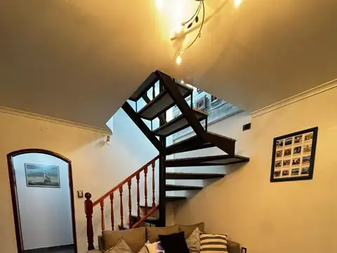Casa en Venta en Gregorio de Laferrere, USD 240.000