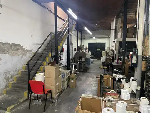 Depto Tipo Casa en Venta 50 años