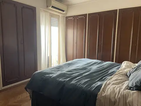 Departamento 6 ambientes con 2 baños