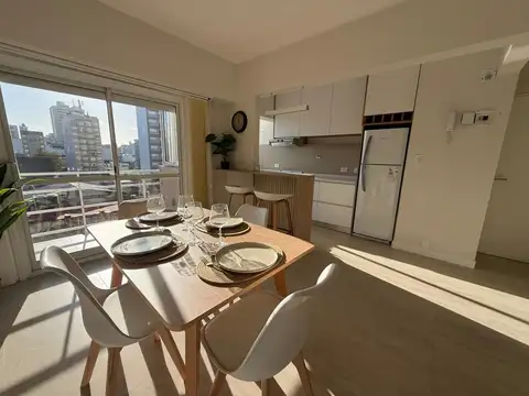 3 Amb con balcón saliente y vista abierta