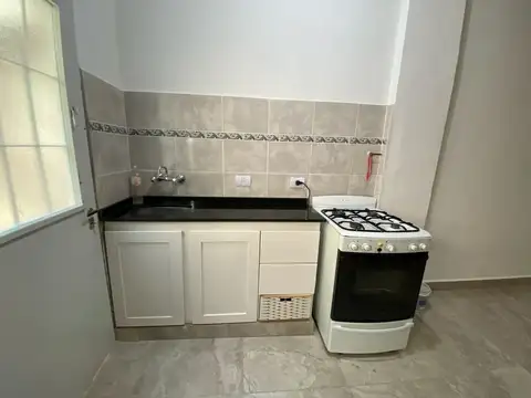 Depto Tipo Casa en Alquiler de 2 ambientes