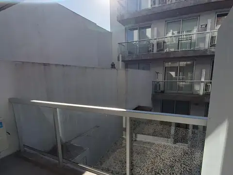 Monoambiente con balcón a estrenar