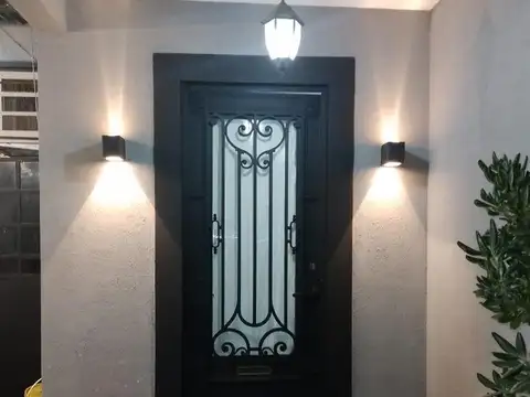 Casa en Alquiler en Adrogue, $ 1.400.000
