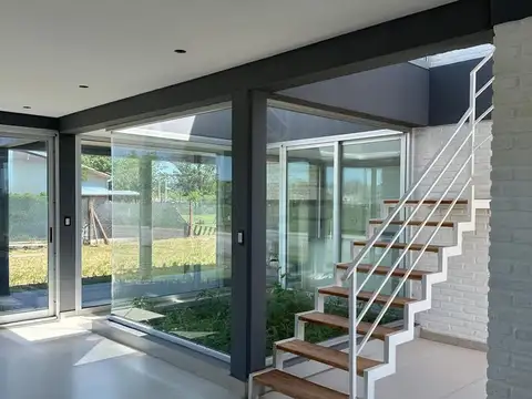 Casa en Venta en Alvear, USD 125.000