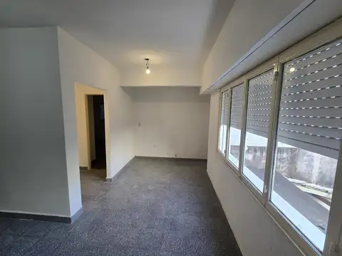 VENTA DEPARTAMENTO 3 AMBIENTES EN VILLA ADELINA