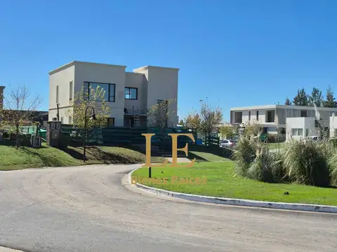 Venta casa a estrenar Barrio El Naudir lote interno, Escobar