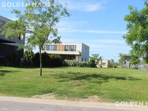 Terreno en  Puertos del Lago Barrio Acacias