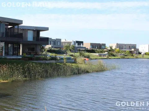 Barrio Acacias Puertos del Lago