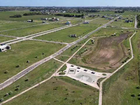 Terreno en Venta 30  mts Fondo