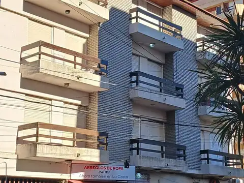 CHIOZZA 3000, Piso 1