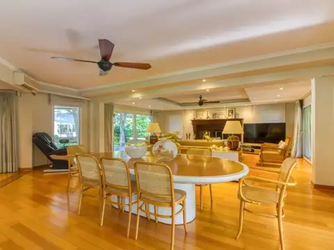 Casa en Venta de 4 dormitorios