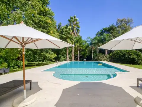 Venta | casa | La Peregrina Club de Campo, Pilar | 5 ambientes | Gran Parque y pileta