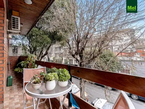 Depto Tipo Casa 4 ambientes con 2 baños