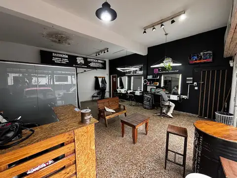 Vivienda en Blocks venta Castelar Sur.  Castelar, inmueble comercial con vivienda.