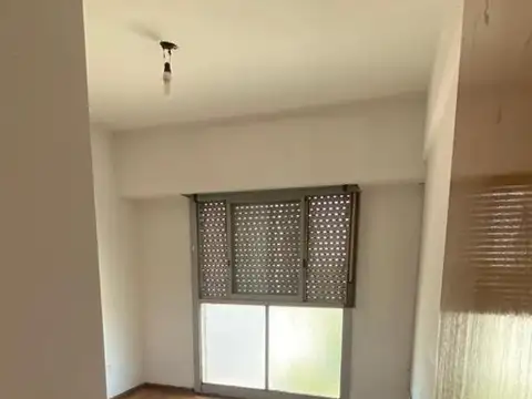 Departamento en Venta en Saavedra a Una Cuadra de Estación