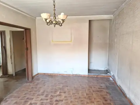Casa en Venta en Ramos Mejía Sur, USD 85.000