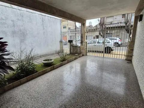 ECHEVERRIA 2300