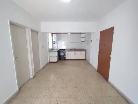 Av. Juan B. Alberdi 700, Piso 6