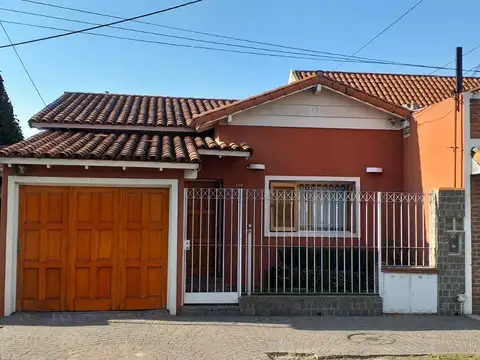 CASA - P.H. SOLO 2 EN LOTE - 3 AMBIENTES