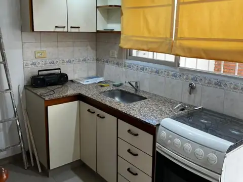 Depto Tipo Casa en Venta en Morón, USD 90.000