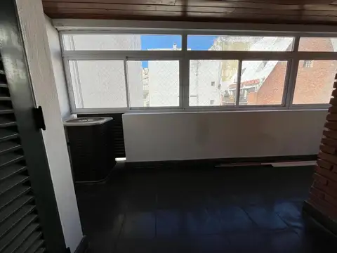 Bulnes 1700, Piso 8